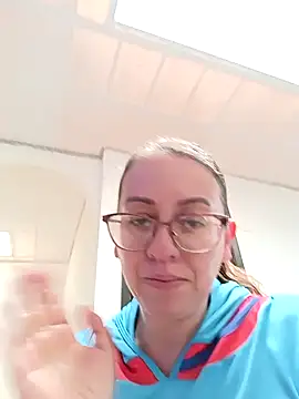 Snapshot of miss_hanna07 chatting on April 2026 04:09:01 PM miss hanna07 online show from April 2026 04:09:01 PM