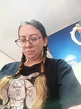 Snapshot of miss_hanna07 chatting on May 2026 05:21:02 PM miss hanna07 online show from May 2026 05:21:02 PM