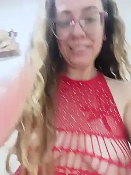 Snapshot of miss_hanna07 chatting on May 2026 12:27:01 AM miss hanna07 online show from May 2026 12:27:01 AM