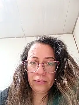 Snapshot of miss_hanna07 chatting on May 2026 02:14:02 PM miss hanna07 online show from May 2026 02:14:02 PM
