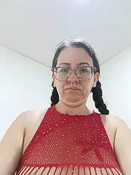 Snapshot of miss_hanna07 chatting on May 2026 10:22:01 AM miss hanna07 online show from May 2026 10:22:01 AM