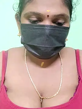 Snapshot of malliga98 chatting on February 2025 05:50:01 PM malliga98 online show from February 2025 05:50:01 PM