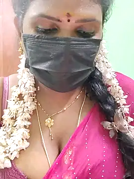 Snapshot of malliga98 chatting on September 2025 05:29:02 PM malliga98 online show from September 2025 05:29:02 PM