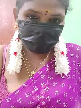 Snapshot of malliga98 chatting on October 2025 06:30:02 PM malliga98 online show from October 2025 06:30:02 PM