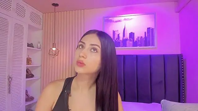 Snapshot of diosa_cristal chatting on July 2026 03:48:01 AM diosa cristal online show from July 2026 03:48:01 AM