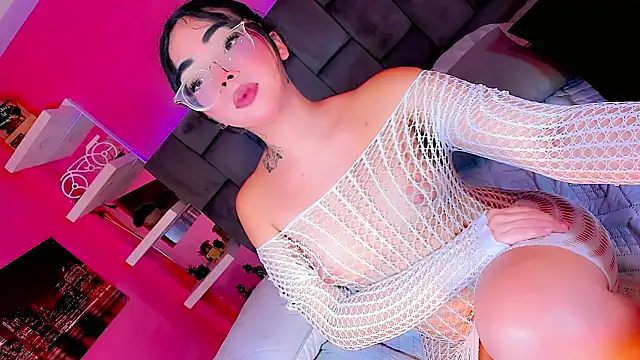 Saamanthaa11 online show from March 2026 04:58:01 AM