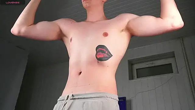 dustyn fox online show from November 2025 03:44:02 PM