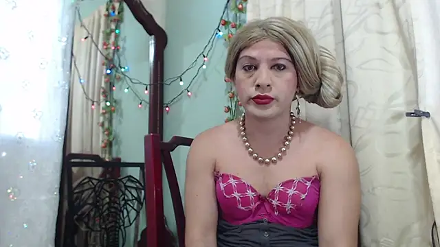 Snapshot of Bianca_Vega chatting on January 2025 01:28:01 PM Bianca Vega online show from January 2025 01:28:01 PM