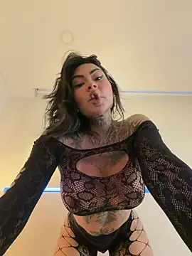 Iam Annii online show from February 2026 11:05:02 PM