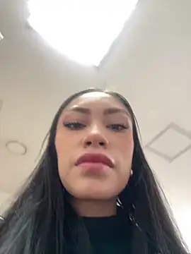 Effy Bonny online show from February 2025 04:36:02 PM