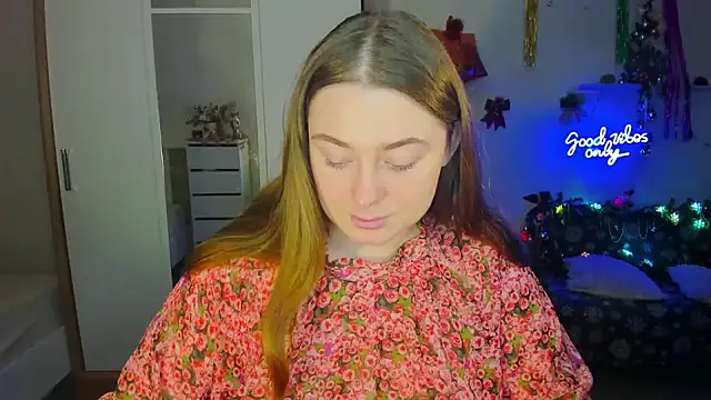 Demure Smile online show from December 2024 04:14:02 AM