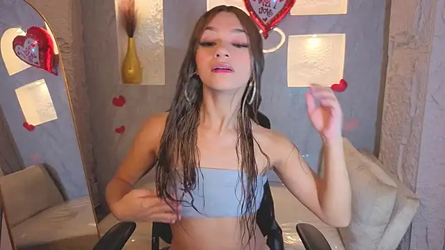 Laurita b online show from March 2026 07:53:01 PM