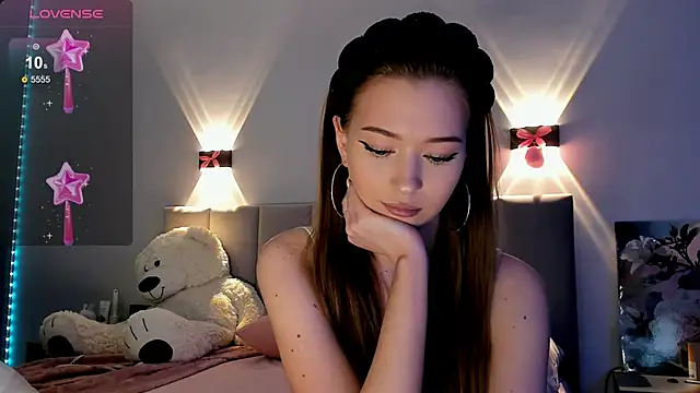 diana nier online show from September 2025 07:41:02 PM