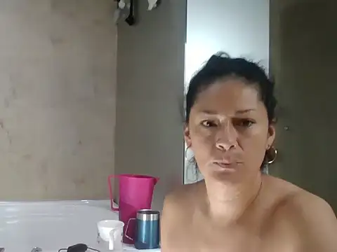 hornymilf 69xxx online show from April 2026 05:47:02 PM