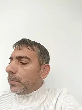 Egemen2245 online show from November 2025 10:21:01 AM