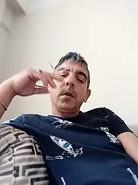 Egemen2245 online show from November 2025 07:33:02 AM