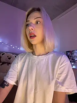  urbestie  online show from April 2026 10:40:01 PM