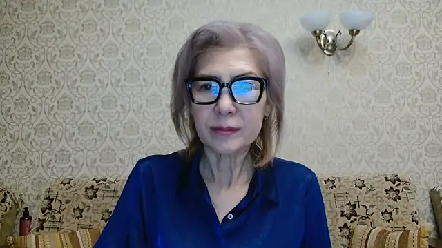 Snapshot of Elegant00Lady chatting on October 2025 02:58:02 PM Elegant00Lady online show from October 2025 02:58:02 PM