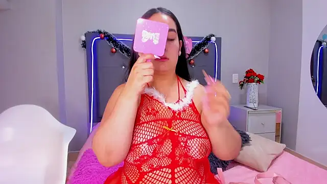 emma lye online show from December 2025 09:20:02 PM