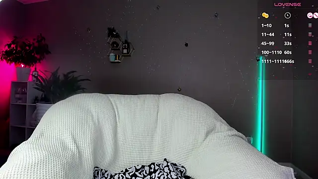 Tanya Acid online show from January 2025 09:45:02 AM