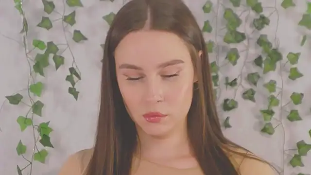 Snapshot of MiaNell chatting on February 2025 12:36:02 AM MiaNell online show from February 2025 12:36:02 AM