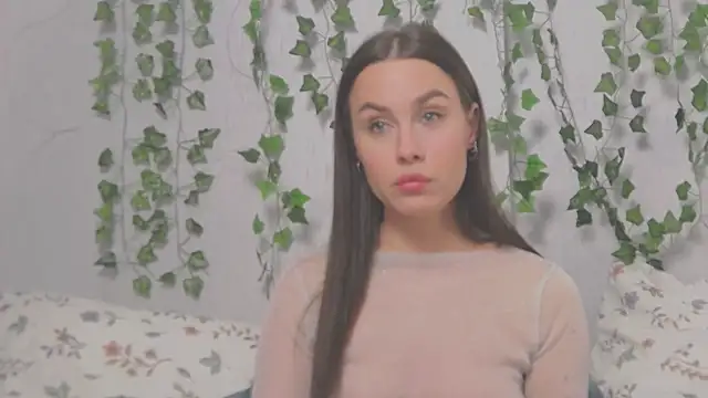 Snapshot of MiaNell chatting on March 2025 02:27:02 AM MiaNell online show from March 2025 02:27:02 AM