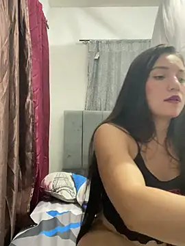 Snapshot of Sweetsex_valeria chatting on February 2025 05:26:02 AM Sweetsex valeria online show from February 2025 05:26:02 AM