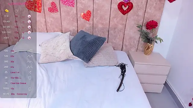 Katrina baurii online show from February 2025 04:11:02 PM