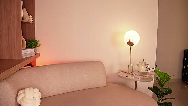 OSHUN  online show from April 2026 11:33:01 AM