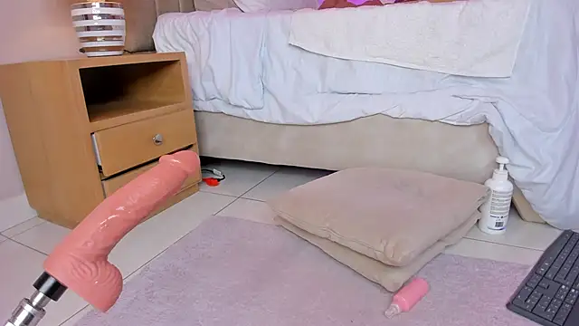  angela x online show from January 2025 02:41:01 PM