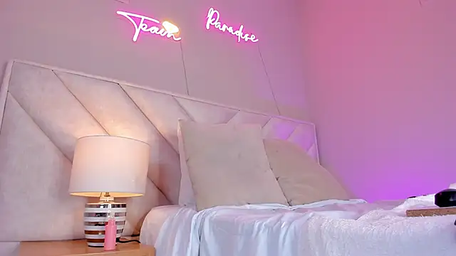  angela x online show from February 2025 03:03:02 PM