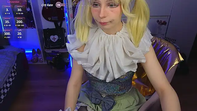 Snapshot of Moon_Lollie_ chatting on January 2025 06:06:02 AM Moon Lollie online show from January 2025 06:06:02 AM