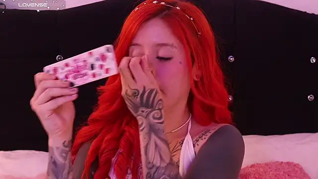 Daarlene online show from February 2025 07:56:02 PM