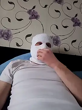 red red00 online show from February 2025 12:16:01 PM