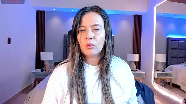 Susann Ross online show from October 2025 11:52:02 AM