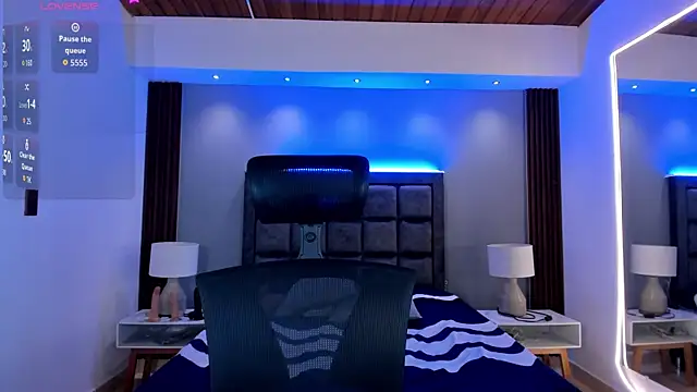 Susann Ross online show from October 2025 10:49:01 AM