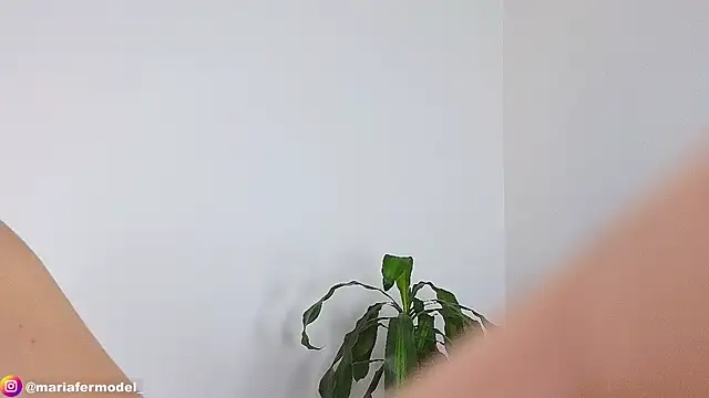 Mariafer05 online show from January 2025 06:12:02 PM