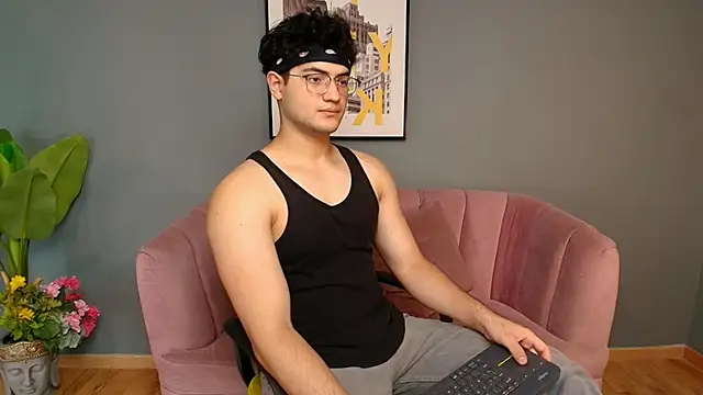 Snapshot of Mark_Evans1_ chatting on March 2025 08:11:02 PM Mark Evans1  online show from March 2025 08:11:02 PM