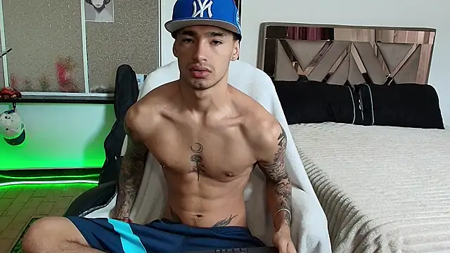 Damon  333 online show from October 2025 05:48:02 PM