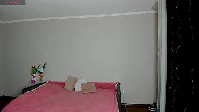 -Sacura- online show from March 2026 04:12:02 PM