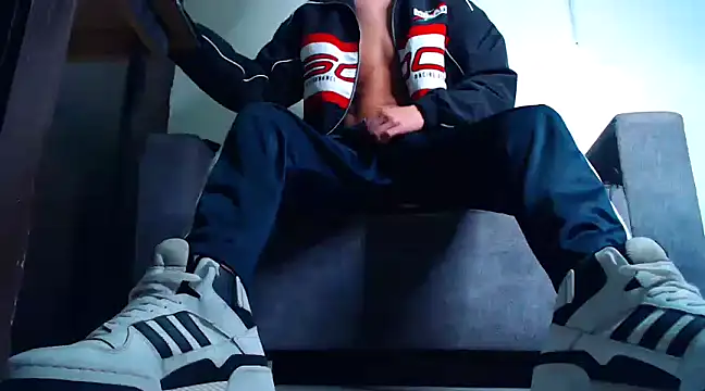 mastersmits online show from February 2025 05:44:02 AM