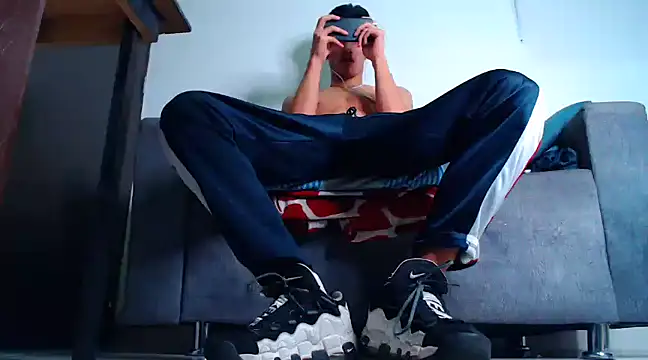 mastersmits online show from March 2025 02:27:02 AM