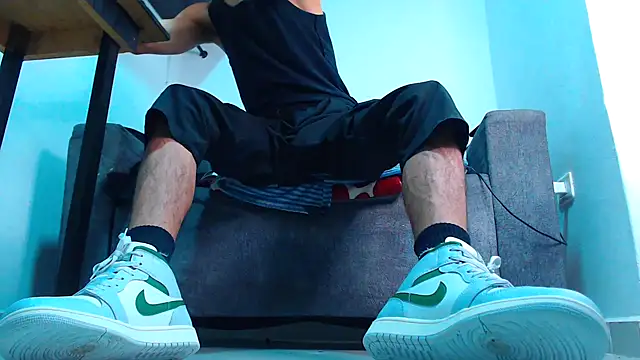 mastersmits online show from October 2025 02:36:02 AM