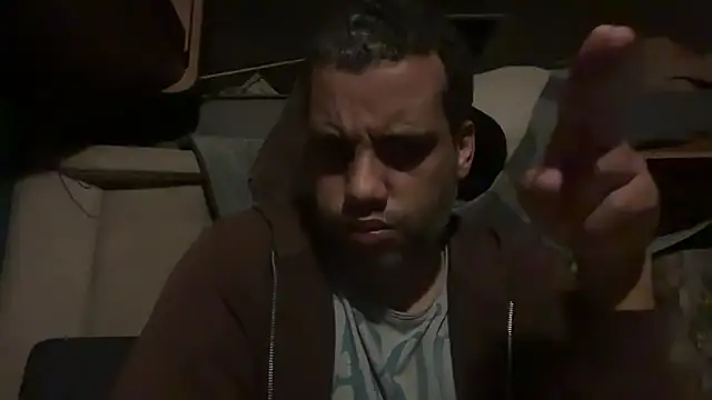 AbsolutMouuah online show from October 2025 09:14:01 PM