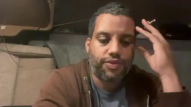 AbsolutMouuah online show from October 2025 09:59:02 PM