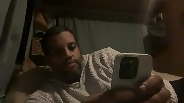 AbsolutMouuah online show from October 2025 10:03:02 PM