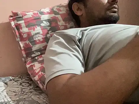 NiceBoy9099 online show from October 2025 05:09:02 PM