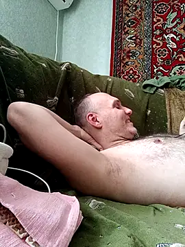 Pineapple04 online show from April 2026 11:41:01 AM