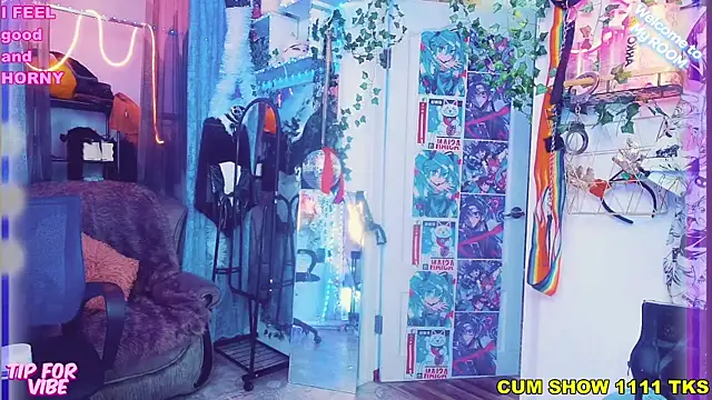 Snapshot of Toxic_Ellies chatting on January 2025 01:24:01 PM Toxic Ellies online show from January 2025 01:24:01 PM