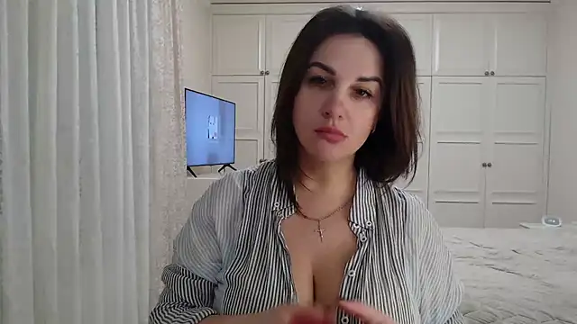 Snapshot of Dina0908 chatting on February 2025 03:15:02 PM Dina0908 online show from February 2025 03:15:02 PM
